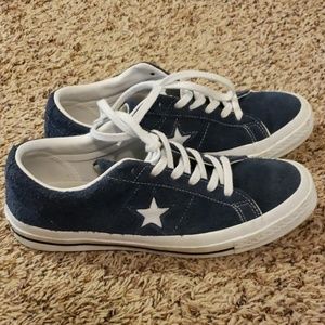 Converse One Star navy suede Size 9, Euro 40